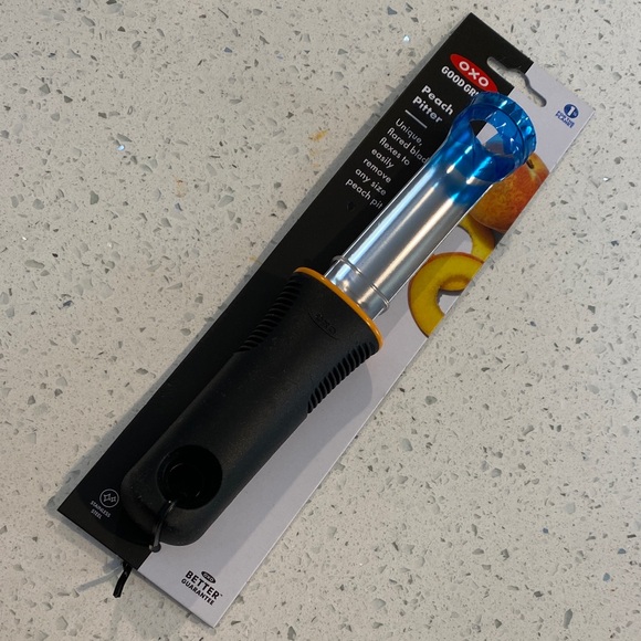 Oxo Other - OXO Black Peach Pitter